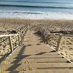 Riez Les Pieds Dans L'eau