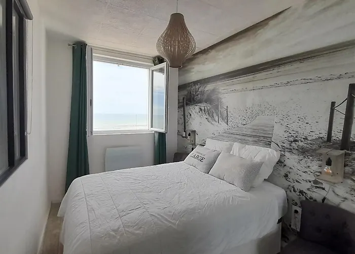 Riez Les Pieds Dans L'eau